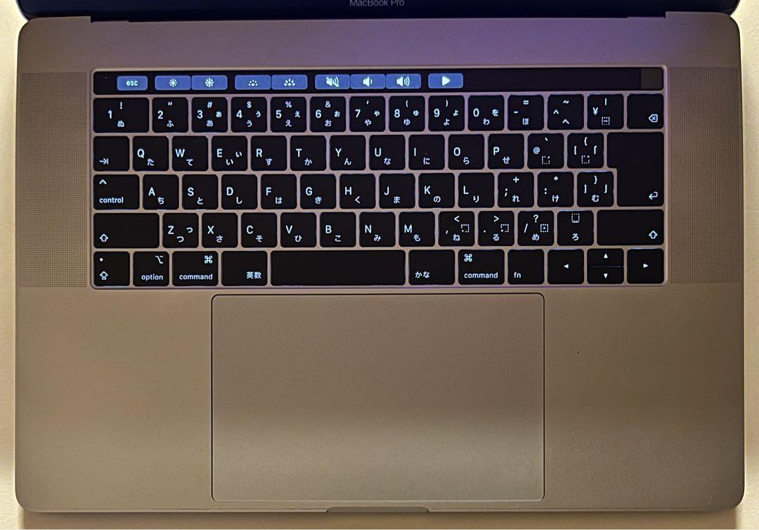【公式購入】MacBookPro15 2018 i7／32GB／512GB