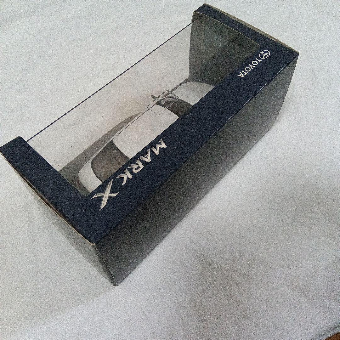 トヨタ マークX 1/30 カラーサンプルカー