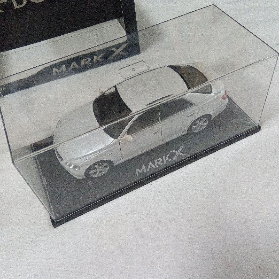 トヨタ マークX 1/30 カラーサンプルカー