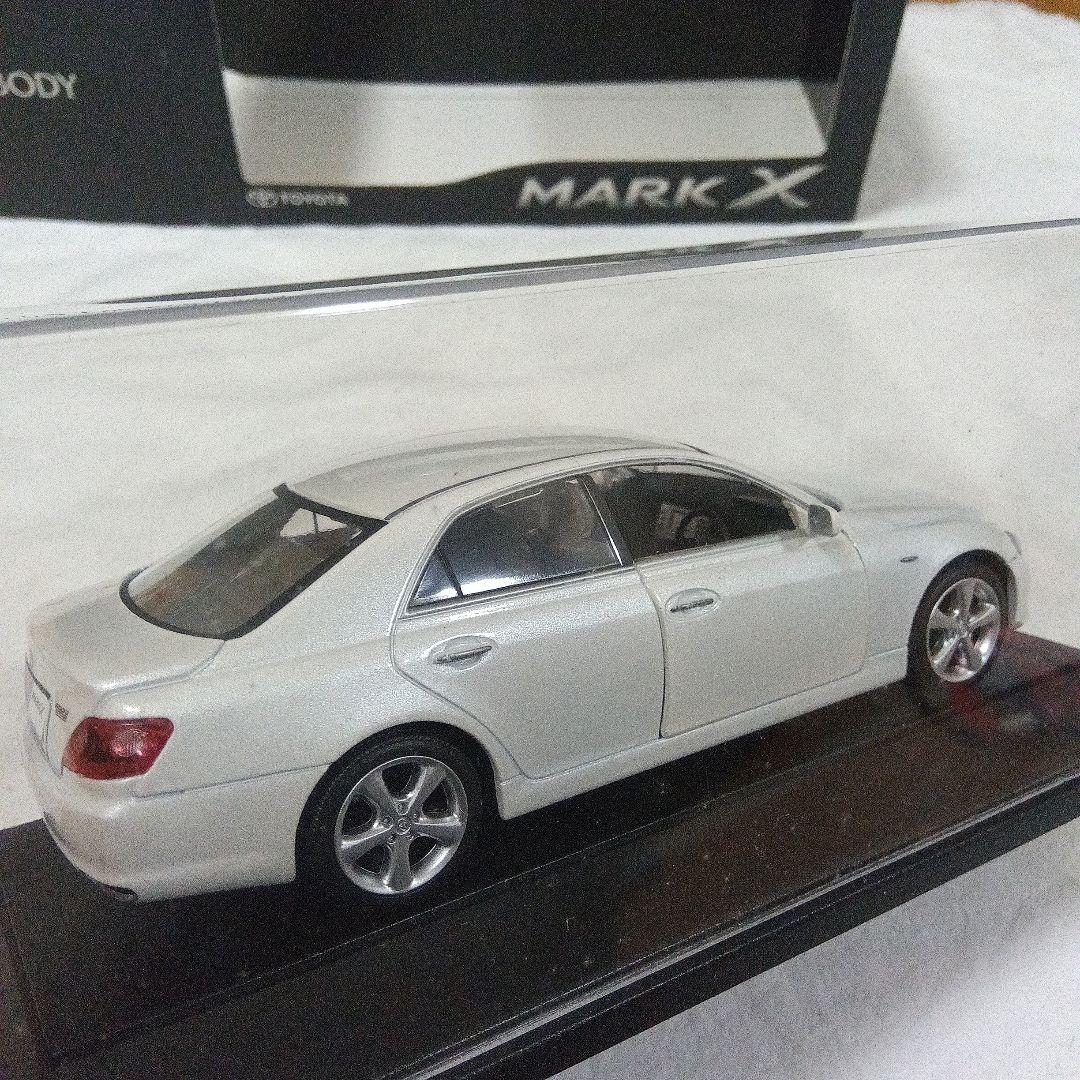 トヨタ マークX 1/30 カラーサンプルカー