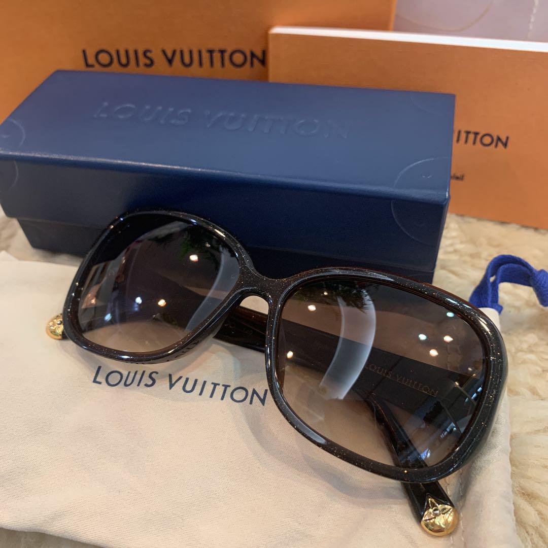 超人気の LOUIS VUITTON Z0459E サングラス オプセシオンGM - サングラス/メガネ