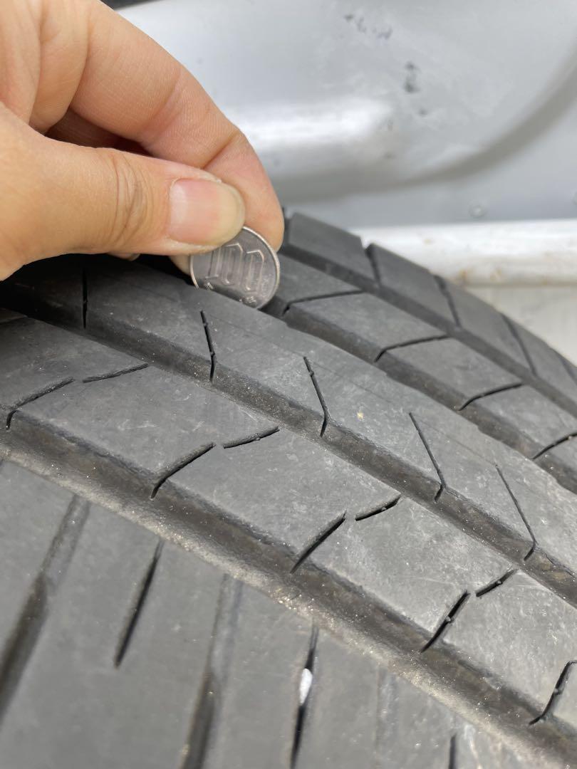225/45R18 GR001 レグノ　2本