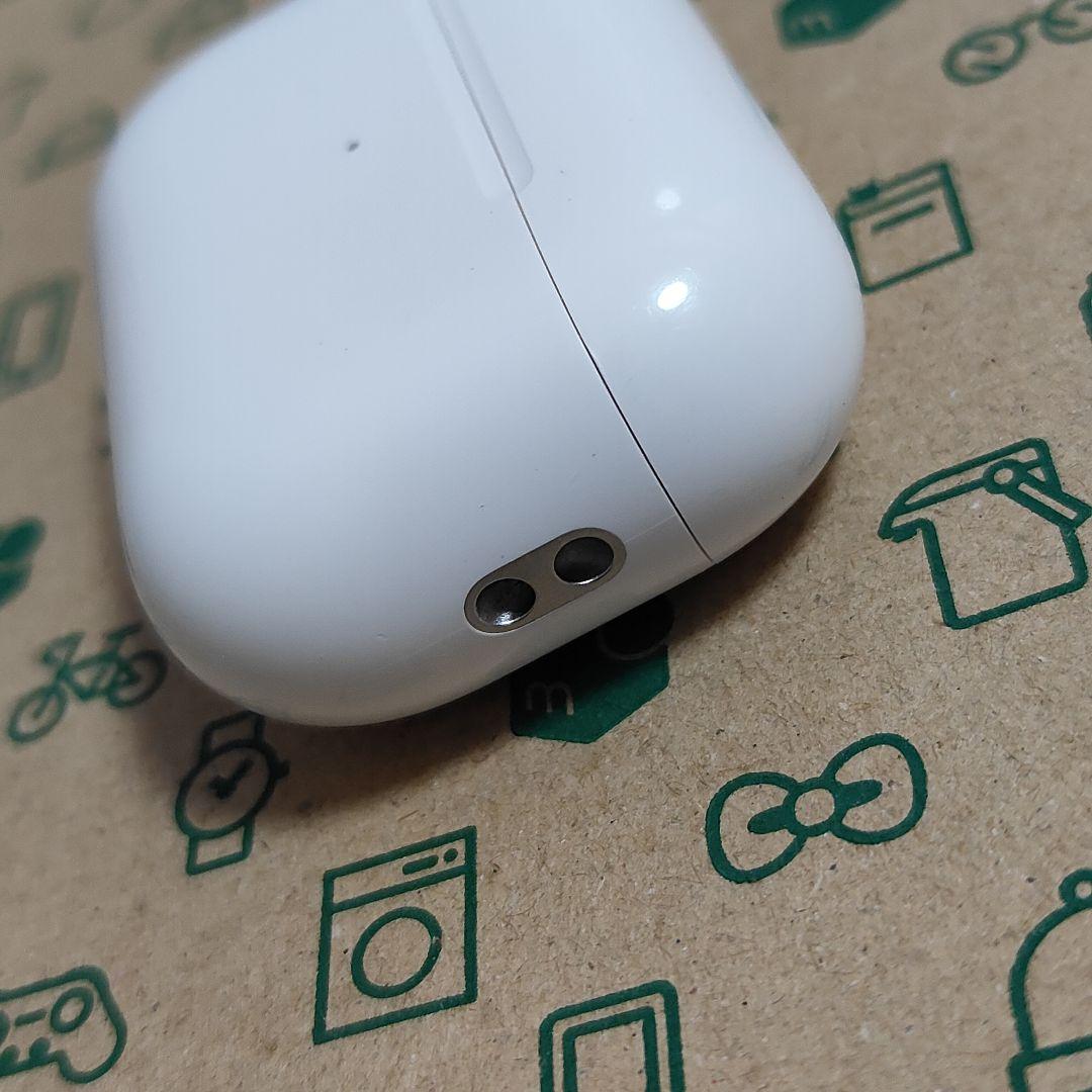Apple AirPods Pro 2世代 充電ケースのみ 596 - メルカリ