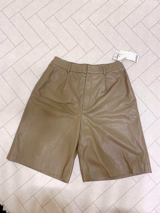 SNIDEL レザーハーフパンツ