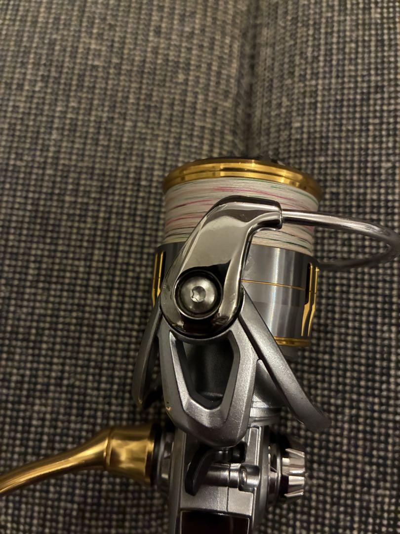 Daiwa スピニングリール 18FREAMS LT2500S-XHフリームス