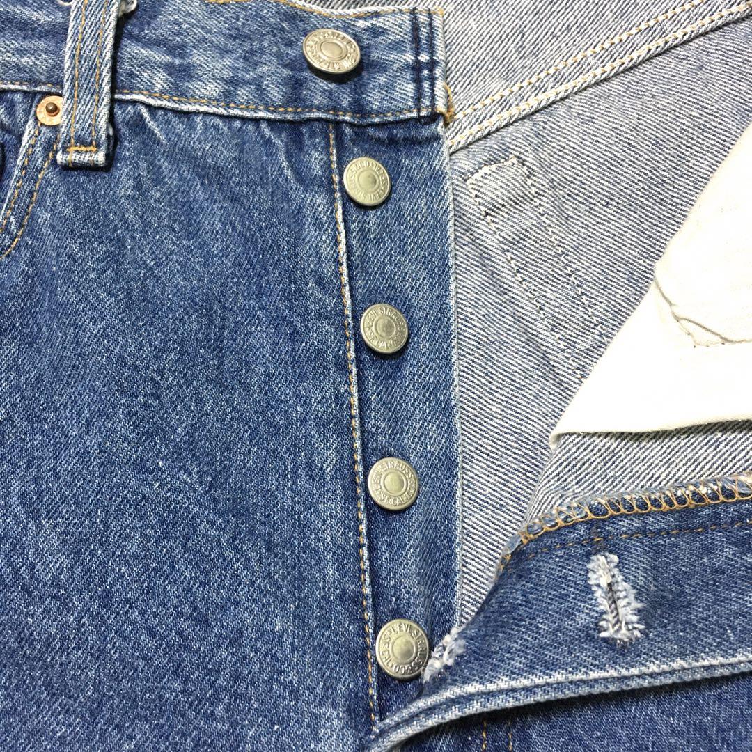 希少 90's USA製 Levi's 501 W30 赤文字 金脇割 BLUE 希少 90's USA製 Levi's 501 W30 赤文字 金脇割 BLUE - メルカリ