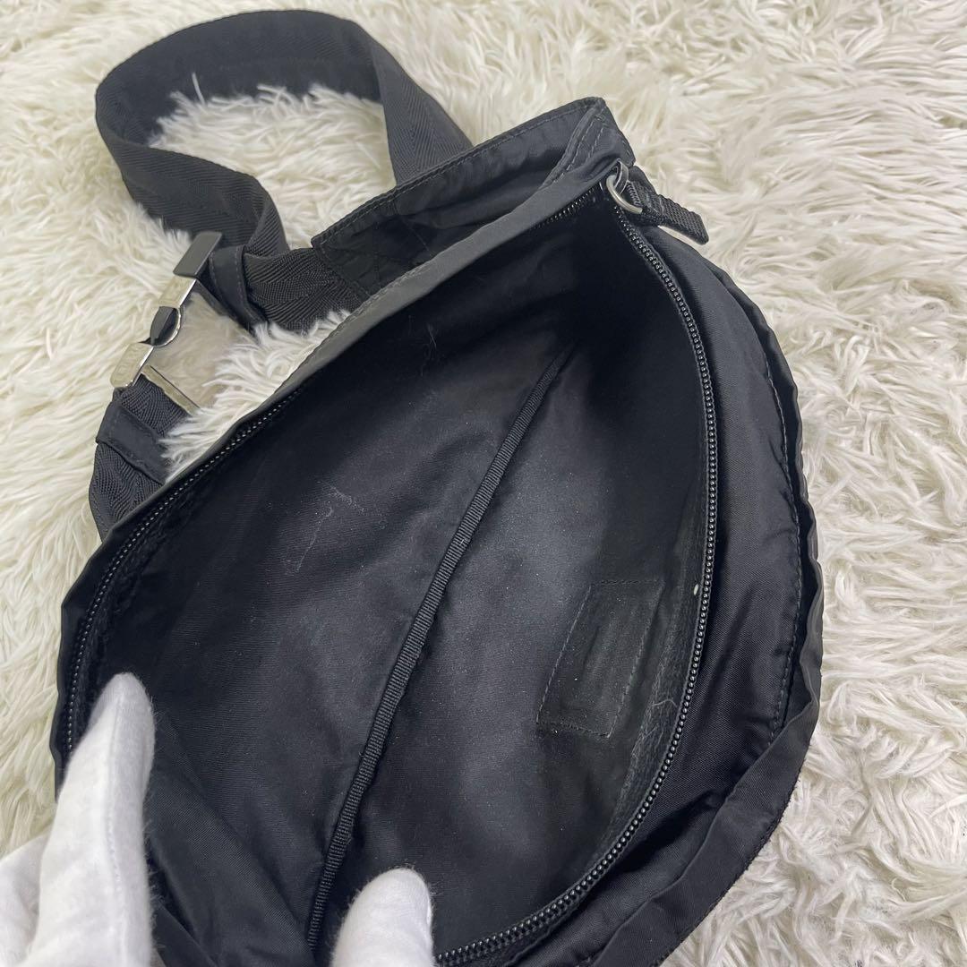 プラダ PRADA ボディバッグ 三角ロゴ ボディバッグ