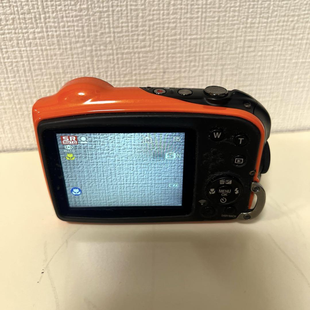 Fujifilm FinePix XP70 オレンジ　防水