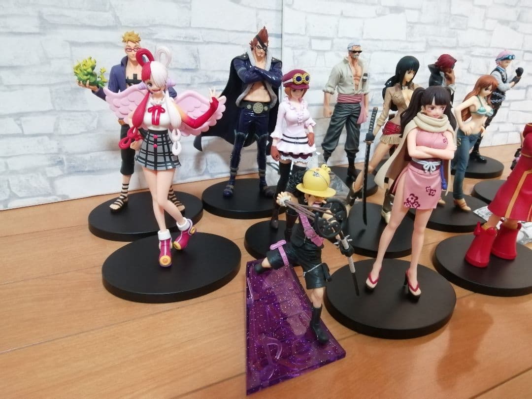 ワンピース フィギュア まとめ売り ルフィ ボア・ハンコック ナミ