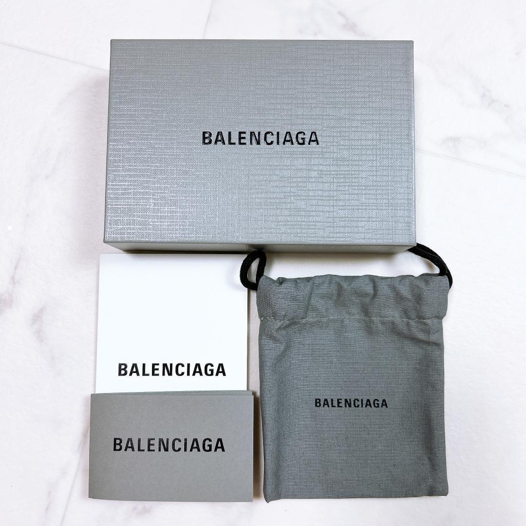 BALENCIAGA エブリデイ
