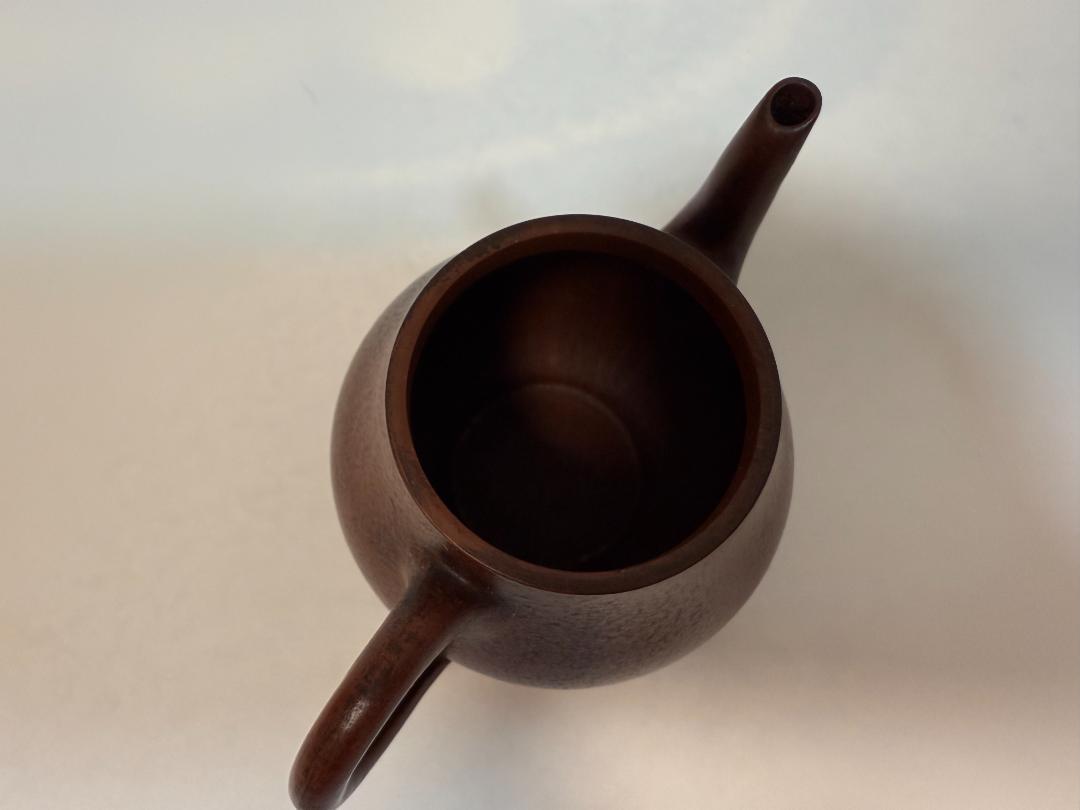 パリコレクション 唐物紫砂壺 朱泥「孟臣 自有一山川」刻 急須 時代品 煎茶 工芸品