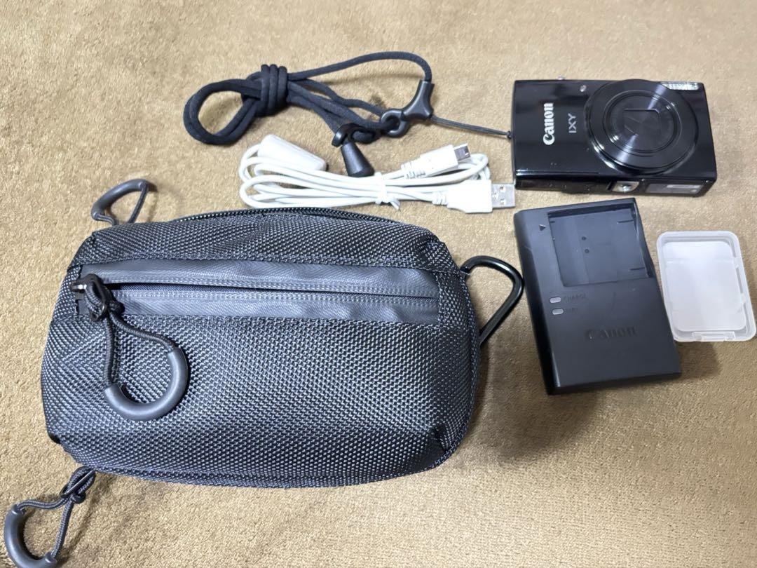 Canon IXY210 デジカメとオマケで付属品