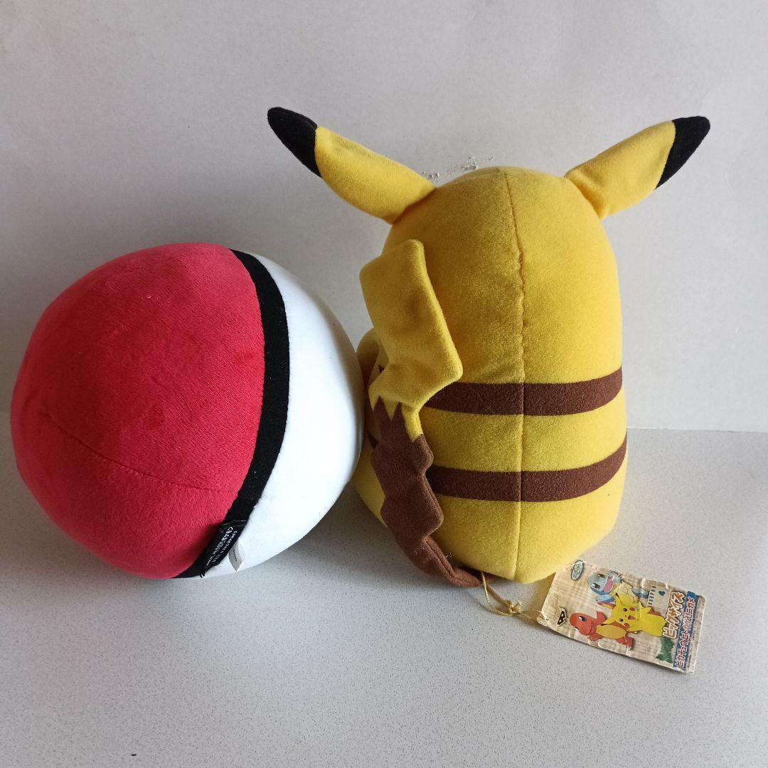 初期型 新品 ピカチュウ ぬいぐるみ モンスターボール - メルカリ
