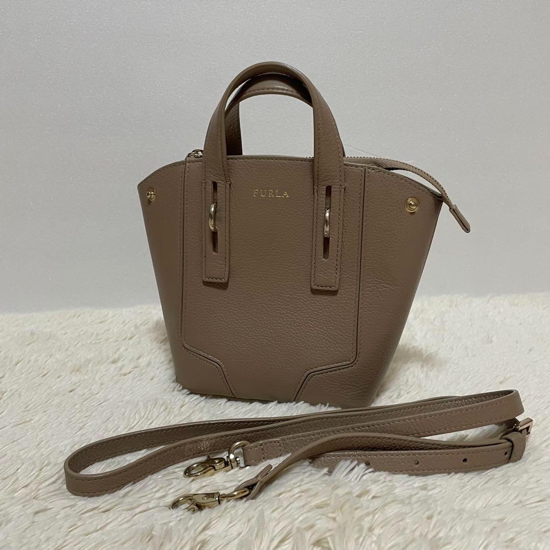♡美品♡ FURLA フルラ　グレージュ　2way ミニ　バック　ショルダー