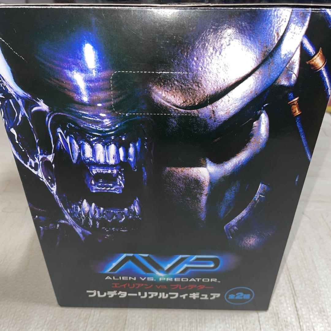 エイリアンVSプレデター　プレデターリアルフィギュア　リアル彩色 Amazon.co.jp: 【▽】[FIG]プレデター リアル彩色Ver. リアル