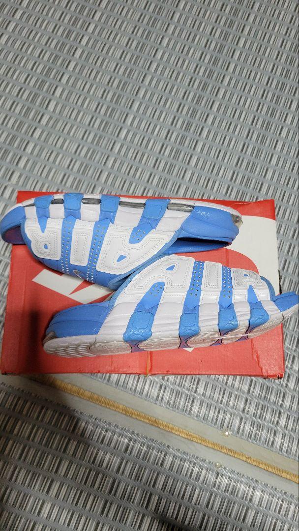 NIKE エアモアアップテンポサンダル ユニバーシティブルー