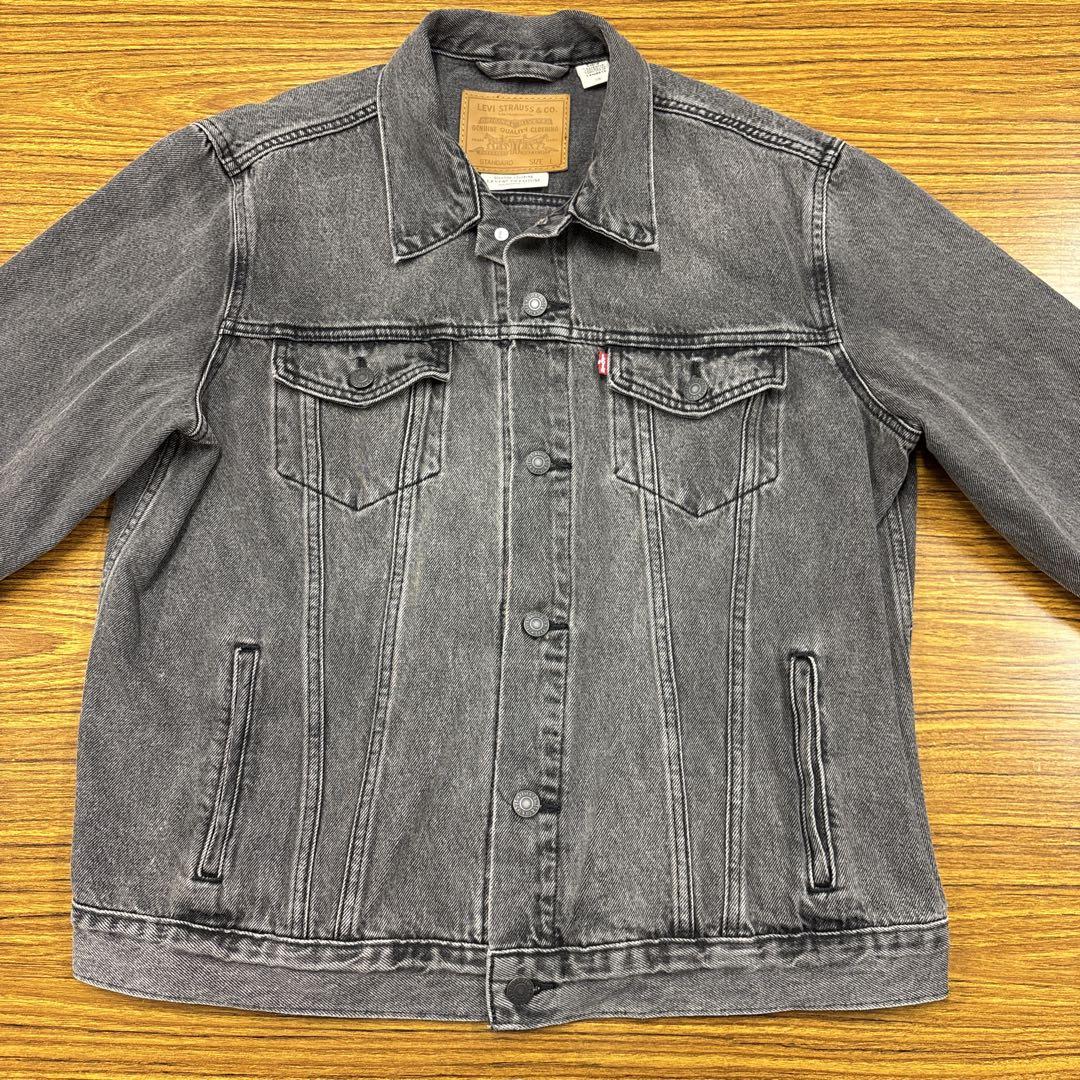 美品　リーバイス トラッカージャケット　Lサイズ ブラックデニム　Levi's