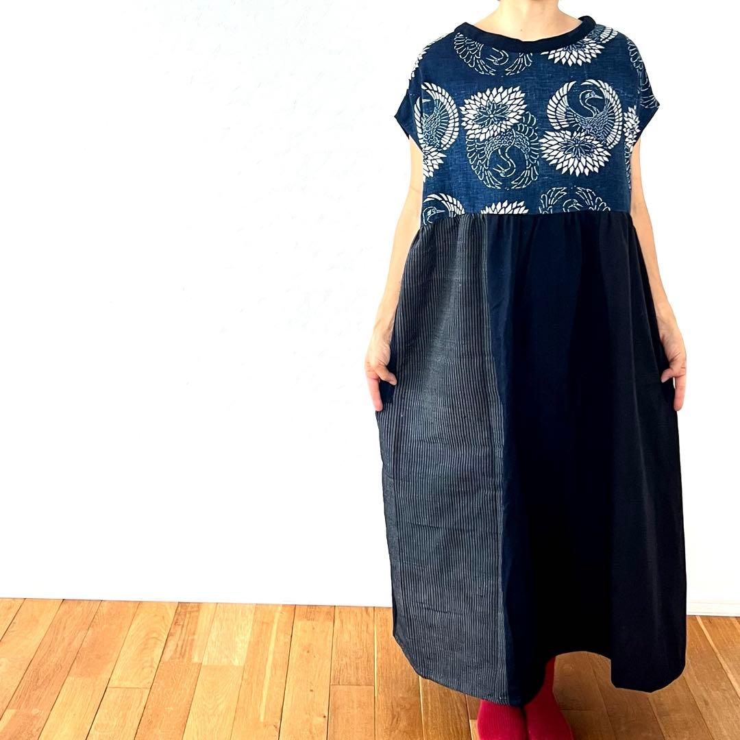 ✴︎藍染木綿✴︎型染✴︎リメイクワンピース✴︎絣✴︎アンティーク✴︎ゆったり✴︎一点もの✴︎