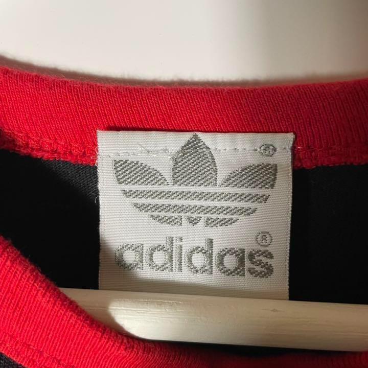美品！【80年代　アディダス❗️】ヴィンテージ　レトロ　リンガーTシャツ古着女子