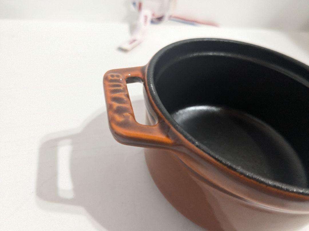 Staub ココット・ロンド　シナモン　10cm