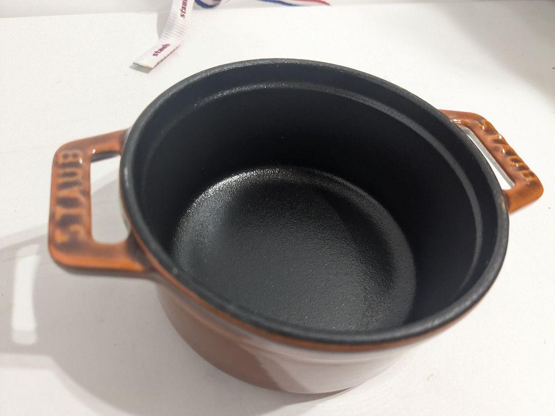 Staub ココット・ロンド　シナモン　10cm