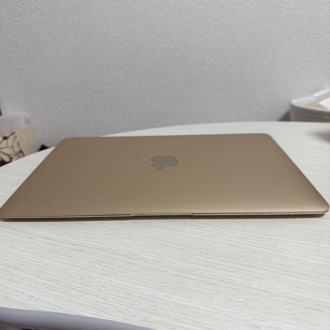Apple MacBook Air ゴールド 本体 13.3インチMacBook Air [整備済製品] 8コアCPUと7コアGPUを搭載