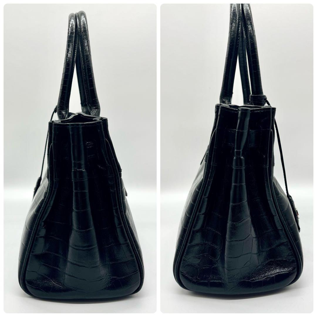 【極美品】キタムラk2 ハンドバッグ シャイニングクロコ ベルトデザイン 黒 画像4
