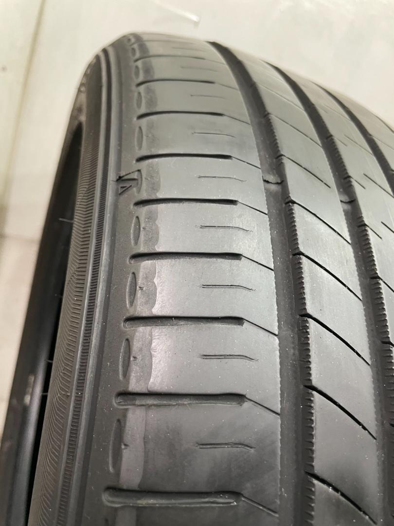 215/50R17 DUNLOP LEMANS SILENT CORE 4本価格