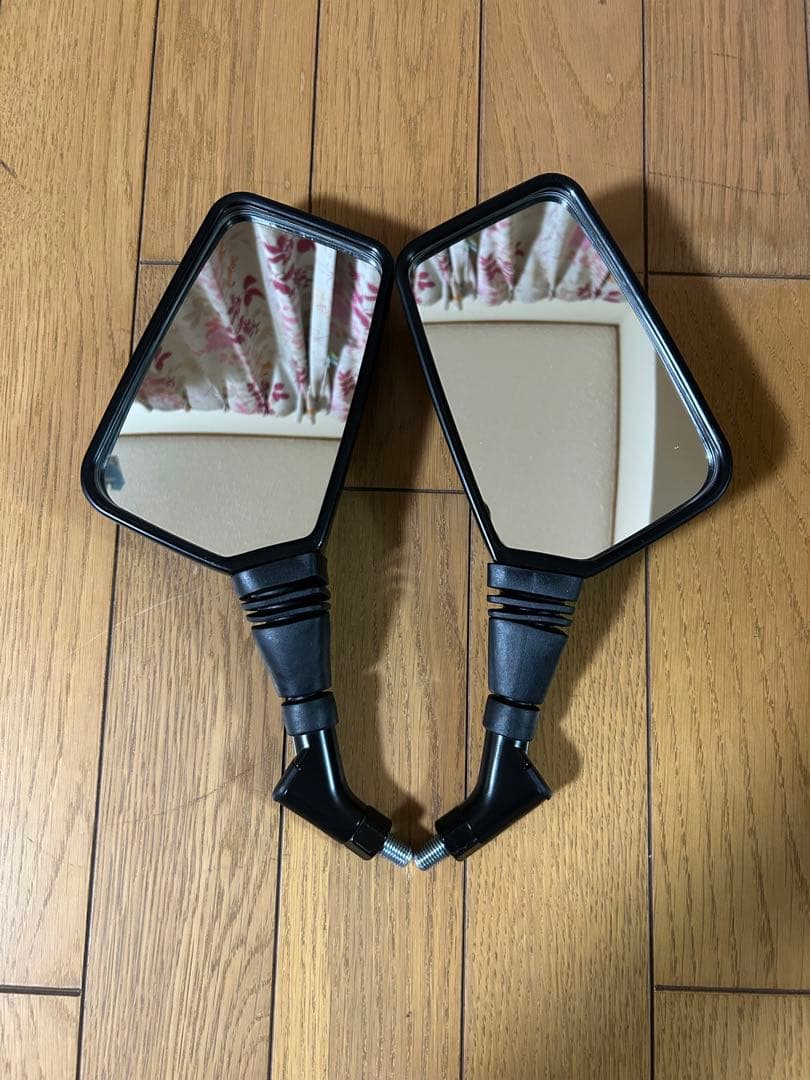 ローライダーST FXLRST 純正ミラー 2個セット ハーレー純正 ローライダーST FXLRST 純正ミラー 2個セット ハーレー純正 納車