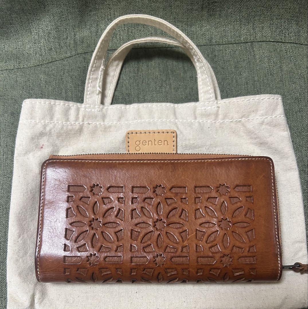 genten 花柄カット長財　 　　 　　　✴︎お値下げしました。