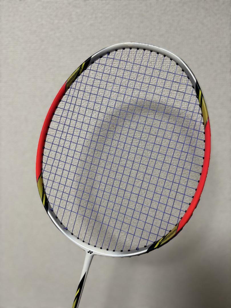 YONEX ARCSABER D19 バドミントンラケット ケース付き - メルカリ