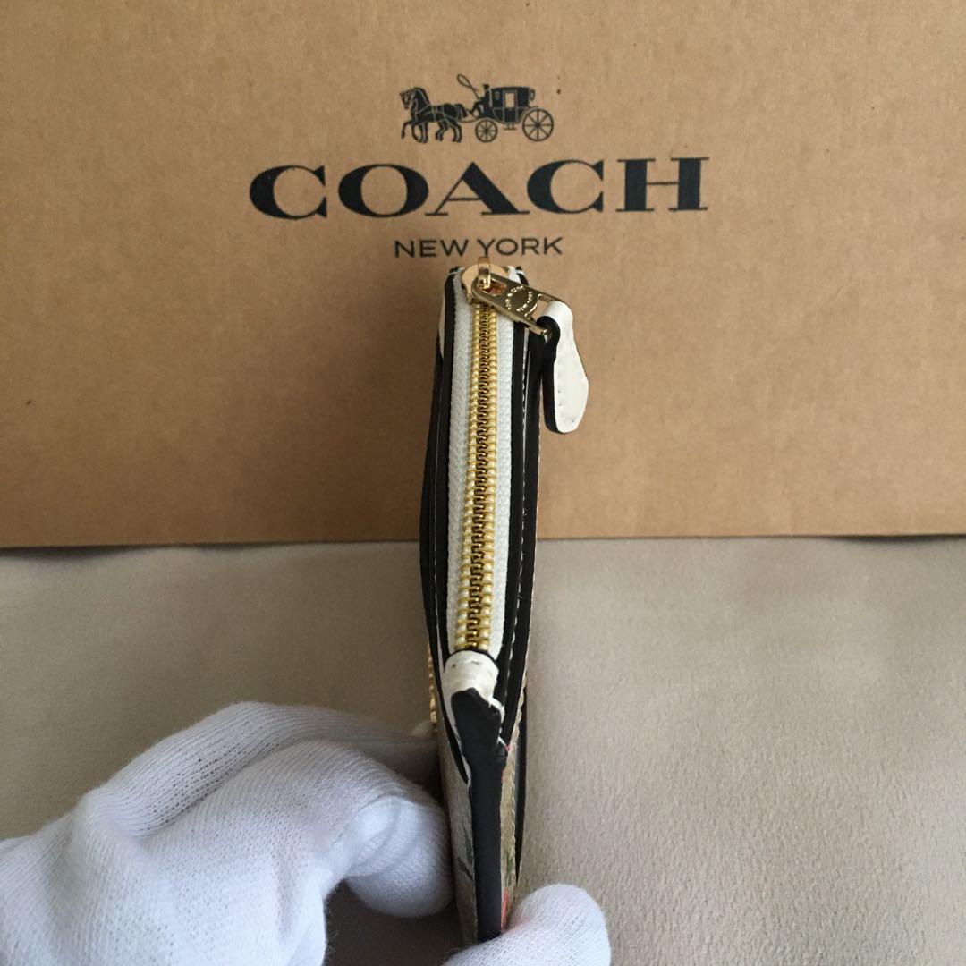 新品　COACH コーチ レザー コイン パス IDケース リング付き 財布