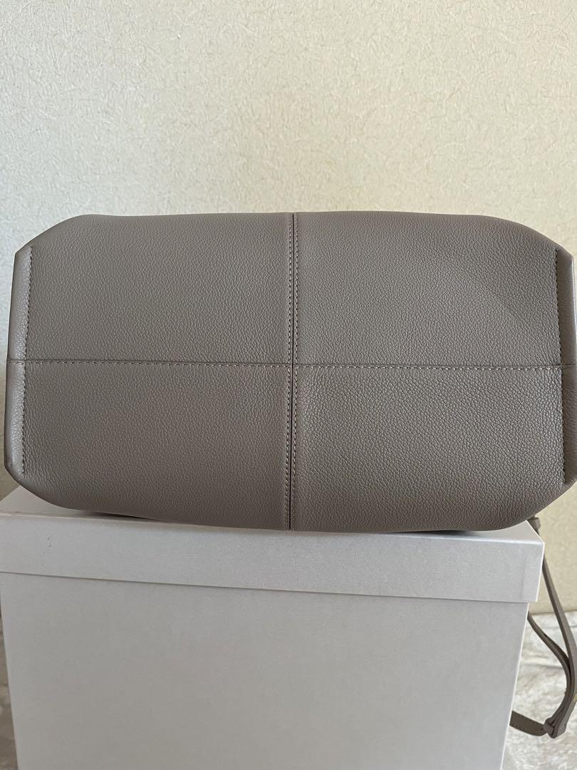 極美品　ポレーヌ　ヌメロヌフ　POLENE トープ　Numero Neuf