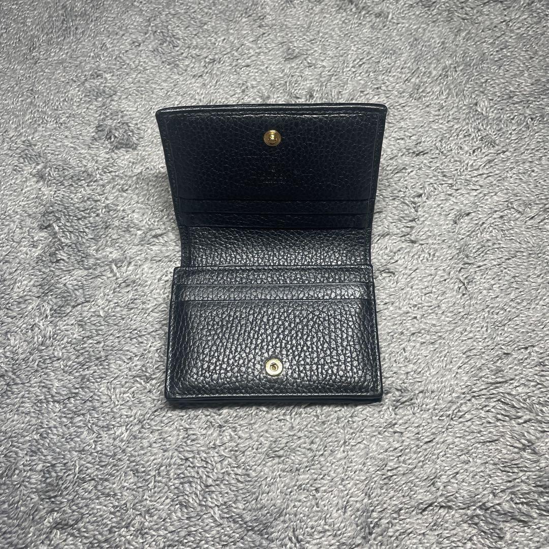 GUCCI二つ折り財布