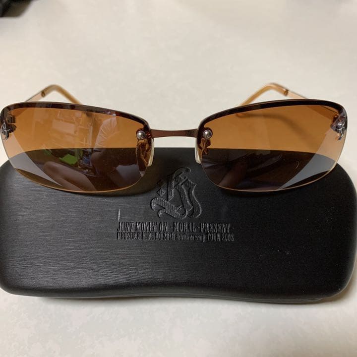 残り1点)氷室京介サングラス | activoskateshop.com