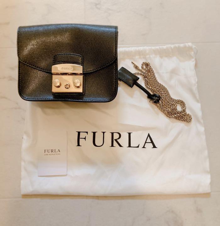 FURLA チェーンバッグ 人気のブラック