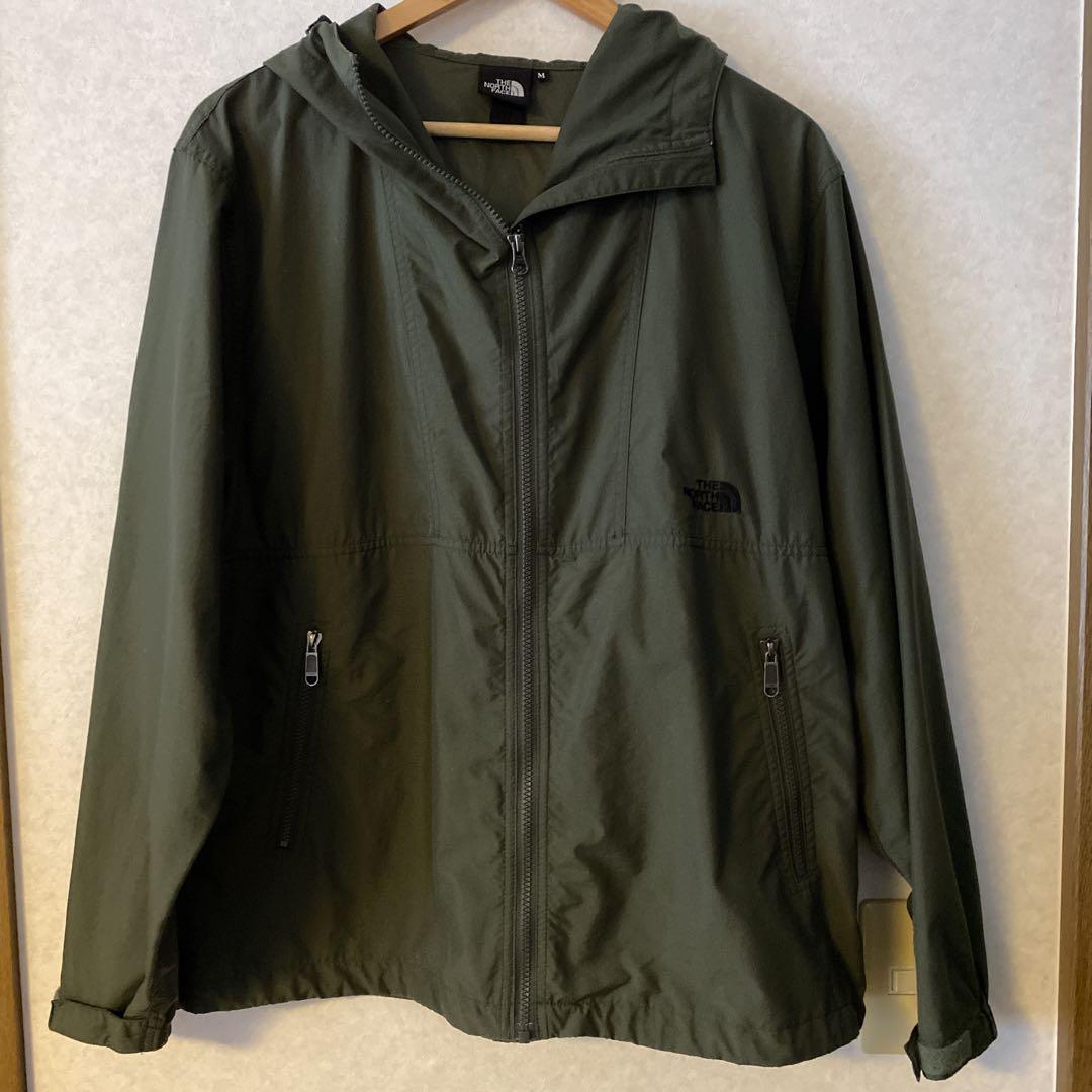 THE NORTH FACE フード付きジャケット