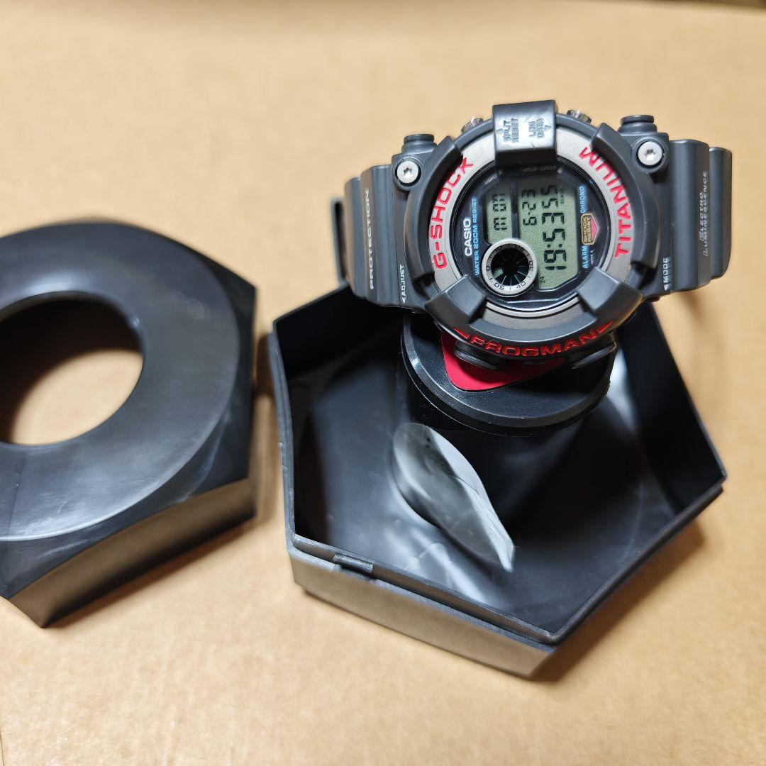 CASIO G-SHOCK DW-8200 チタン グレー