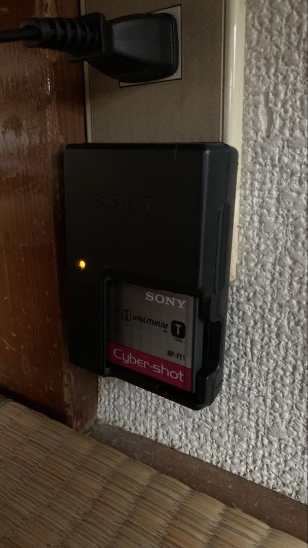 SONY Cyber-shot DSC-T9 コンパクトデジタルカメラ