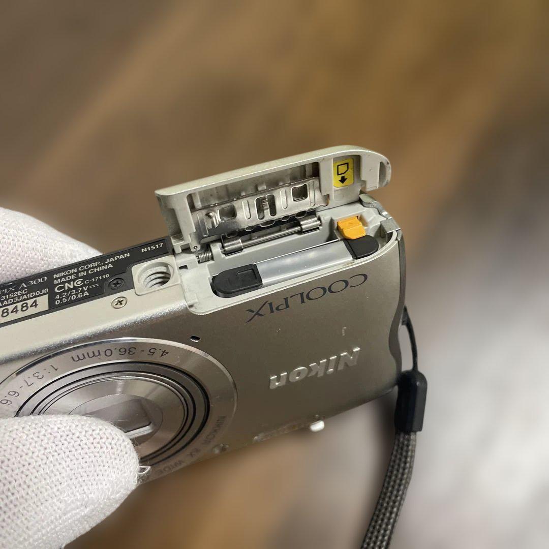 [ジャンク品] Nikon COOLPIX A300