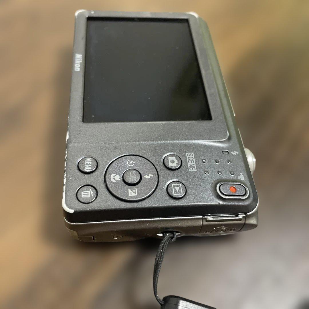 [ジャンク品] Nikon COOLPIX A300