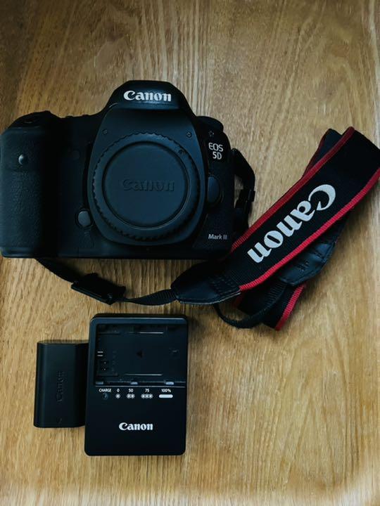2022最新作】 デジタルカメラ-キャノン Canon EOS 5D Mark III ボディ 特売中 【フルサイズ一眼レフ】Canon 5D mark3 キャノン デジタルカメラ