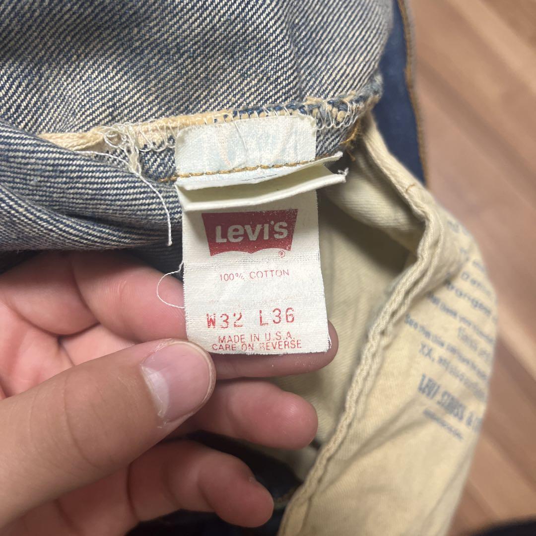 LEVI S
