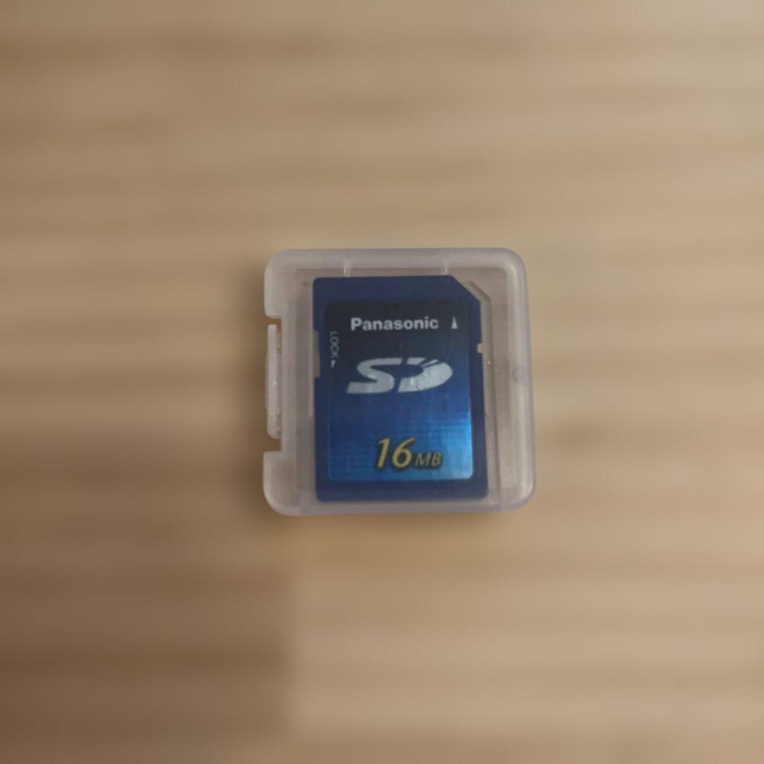 CASIO　デジカメ　Exilim　EX-ZS190