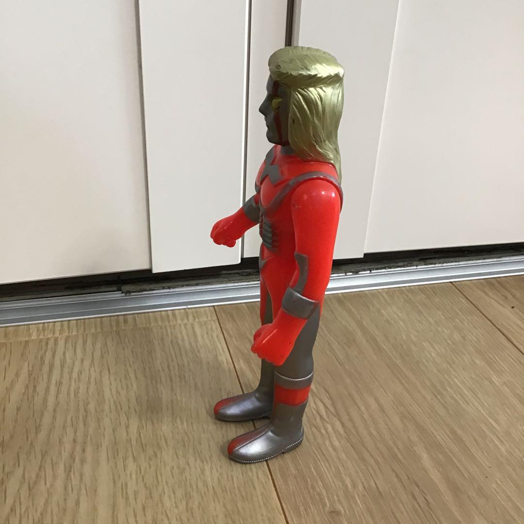 昭和レトロ　ソフビ人形　フィギュア　タカトク　メガロマン　ジン男組　東宝