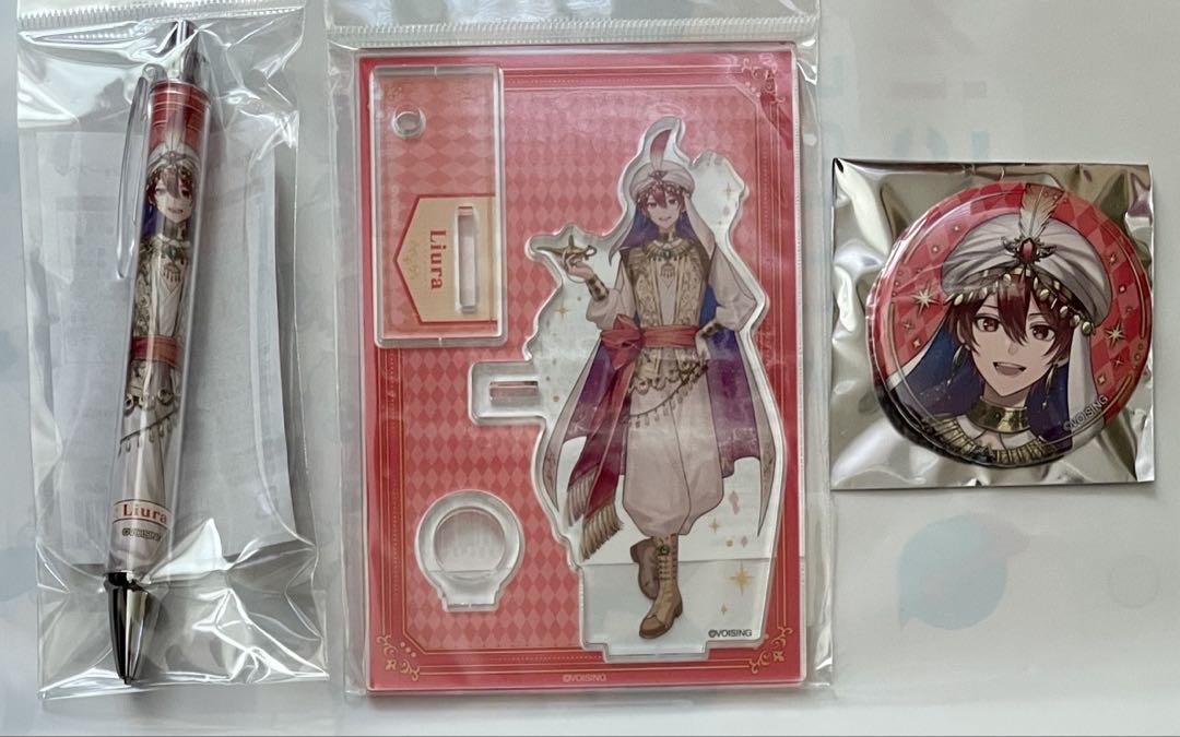 いれいす　りうら　アクリルペンスタンド　缶バッジ　ボイシングストア　シャープペン