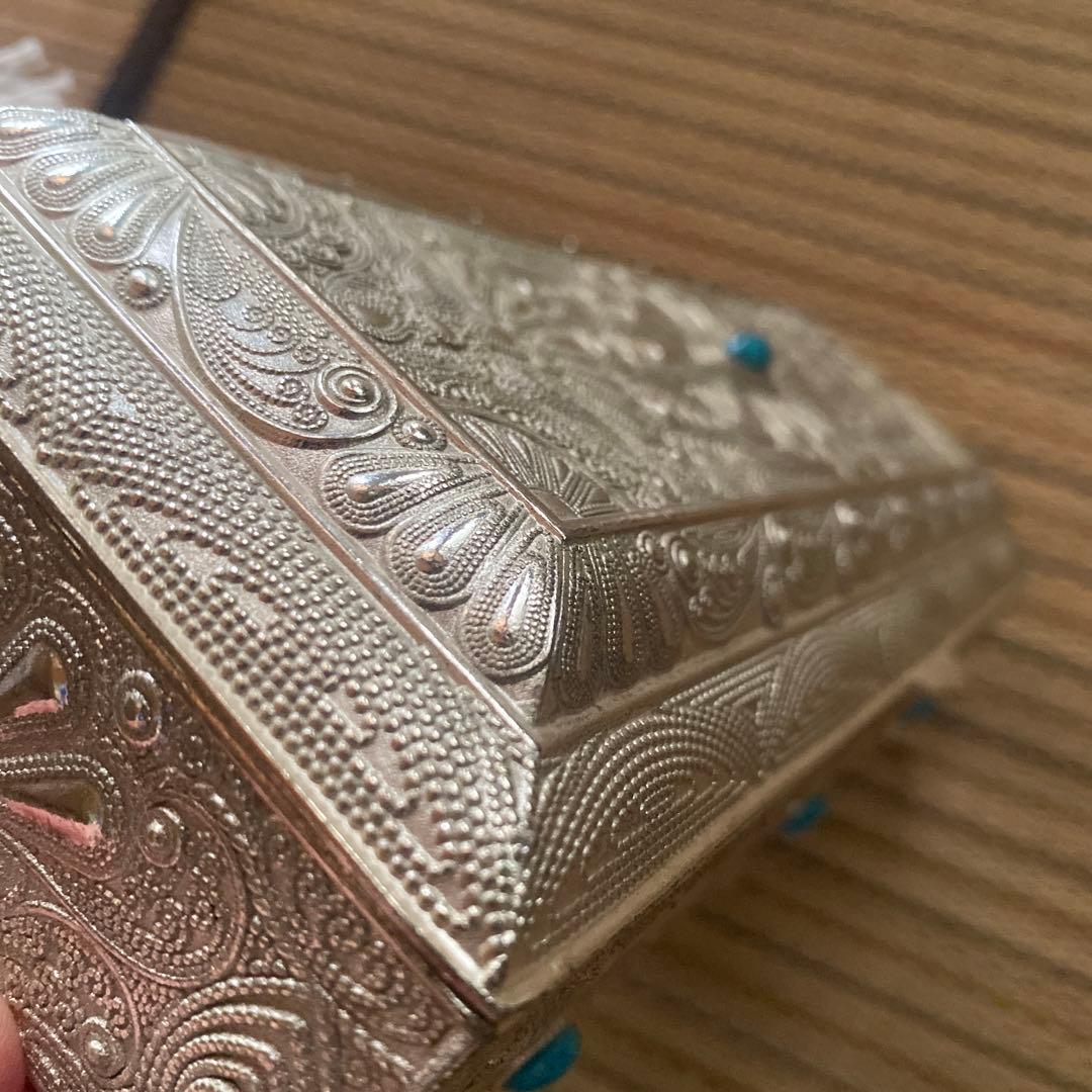 ヴィンテージ装飾ボックス ターコイズ付き目立った傷や汚れなし