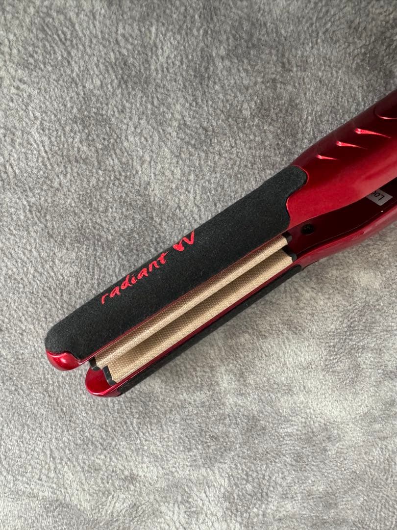 radiant W プロフェッショナルヘアアイロン 9mm