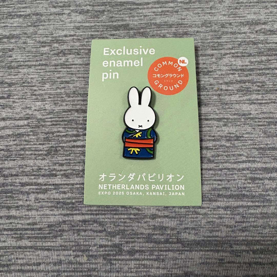 新品未使用　万博　オランダ　ミッフィー ピンバッジ