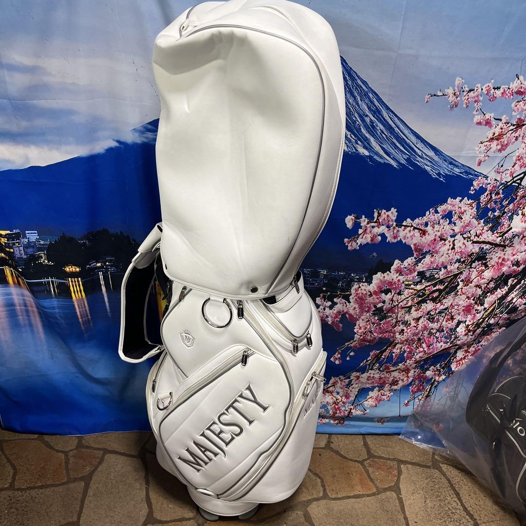 寶BC-442 美品 MALESTY ホワイトキャディバッグ